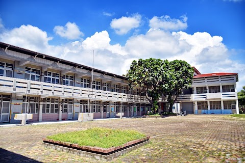屏東縣內埔鄉隘寮國民小學