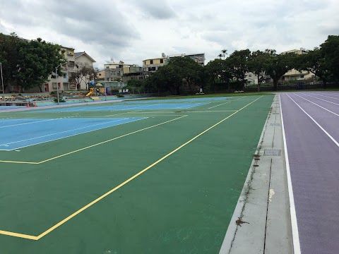 苗栗縣卓蘭鎮卓蘭國民小學