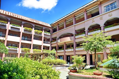 台南市新化區正新國民小學