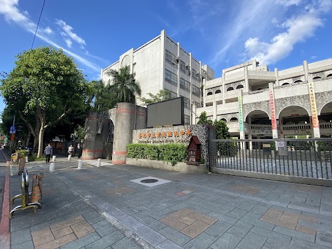 臺北市立東湖國民中學