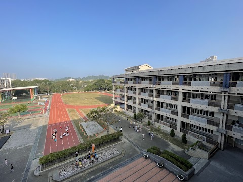 高雄市左營區勝利國民小學