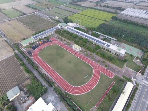 彰化縣芳苑鄉草湖國民小學