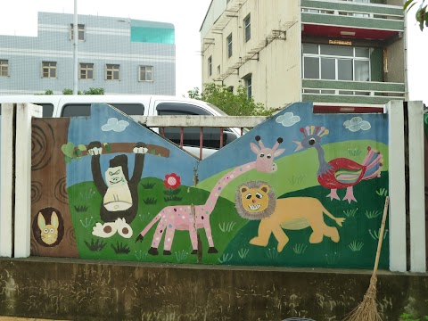 雲林縣古坑鄉古坑國民中小學