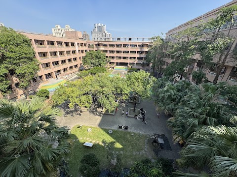 高雄市楠梓區楠陽國民小學