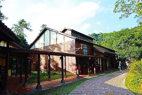 南投縣鹿谷鄉內湖國民小學
