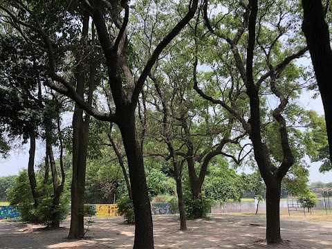 雲林縣二崙鄉義賢國民小學