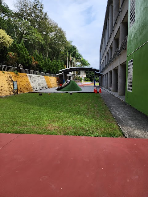 苗栗縣通霄鎮圳頭國民小學