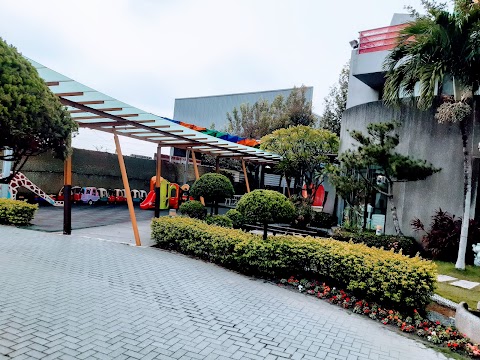 名威幼兒園