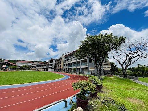 高雄市林園區金潭國民小學