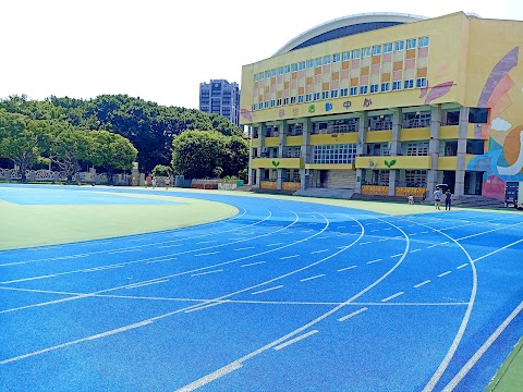 臺北市士林區百齡國民小學