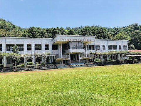 南投縣魚池鄉明潭國民小學