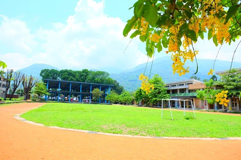 高雄市六龜區龍興國民小學