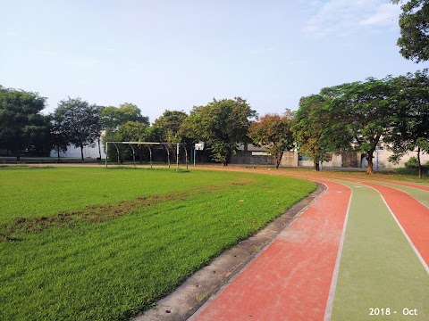 屏東縣崁頂鄉崁頂國民小學