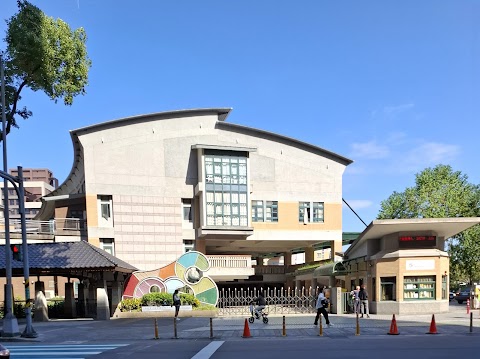 新北市三峽區龍埔國民小學