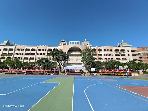 臺中市北區賴厝國民小學