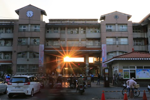 臺中市大里區立新國民小學