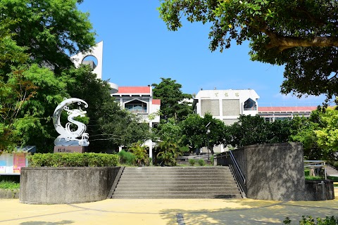 宜蘭縣礁溪鄉龍潭國民小學