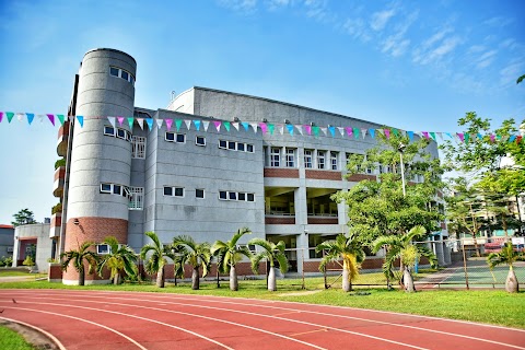 高雄市橋頭區橋頭國民小學